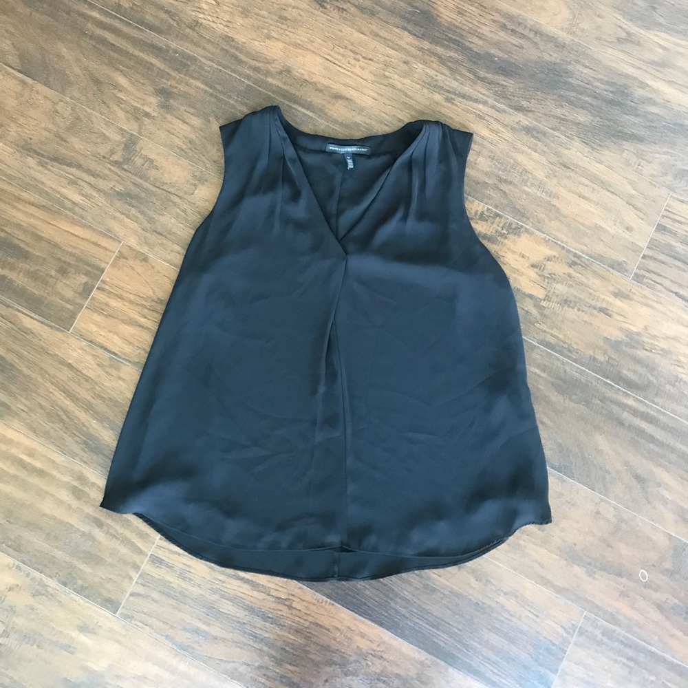 WHBM Pleat Sleeveless V Neck Top
